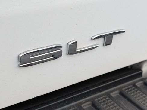 Used 2023 GMC Sierra 1500 SLT w/ SLT Premium Plus Package image 15