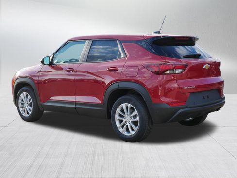 New 2026 Chevrolet TrailBlazer LS w/ LS Convenience Package FWD image 2