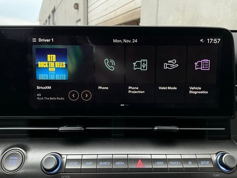 Used 2025 Hyundai Kona SEL image 30