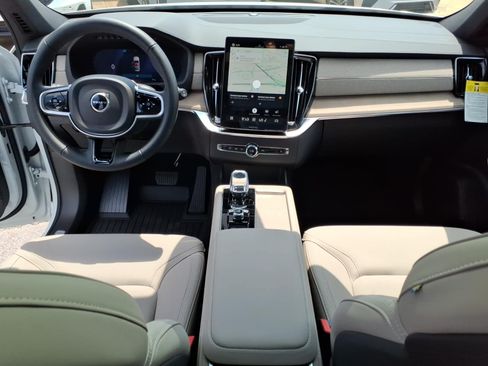 New 2026 Volvo XC90 B6 Core w/ Protection Package Premier AWD/4WD image 9