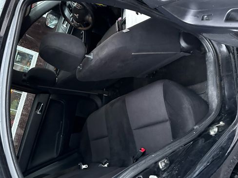 Used 2017 Mitsubishi Lancer LE image 10