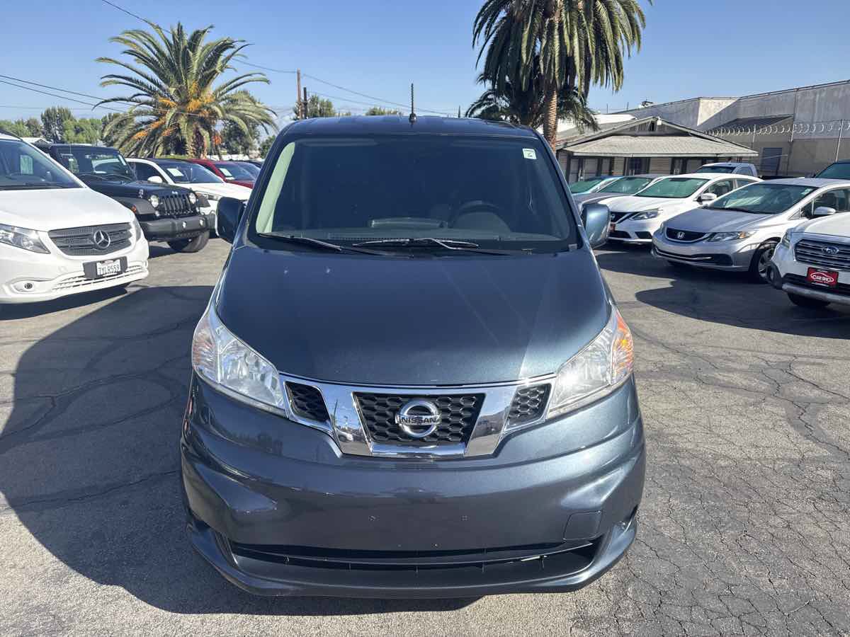 Used 2018 Nissan NV200 SV FWD image 2