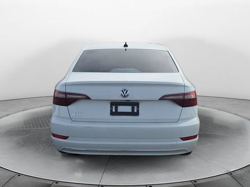 Used 2021 Volkswagen Jetta S image 4