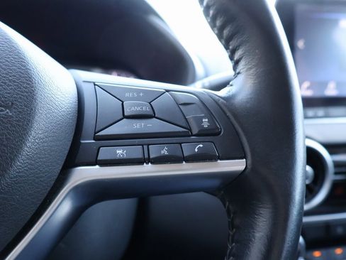 Used 2022 Nissan Sentra SV image 28