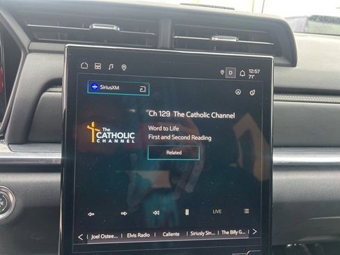 Used 2025 GMC Terrain Elevation image 23