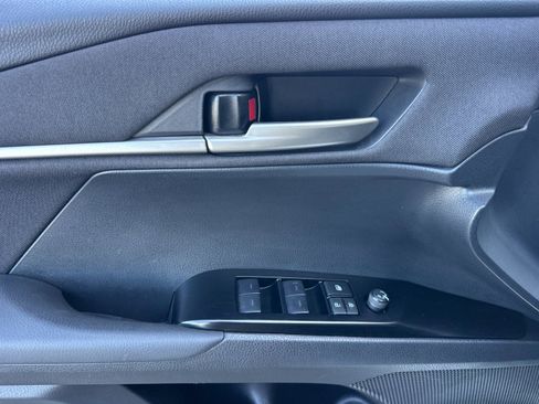 Used 2025 Toyota Camry LE FWD image 10