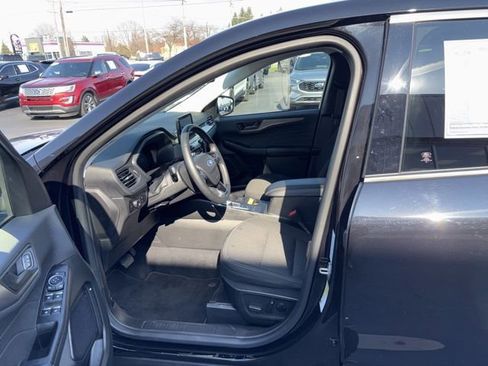 Used 2023 Ford Escape Active AWD/4WD image 22