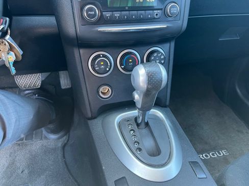 Used 2012 Nissan Rogue S w/ Special Edition Pkg AWD/4WD image 6