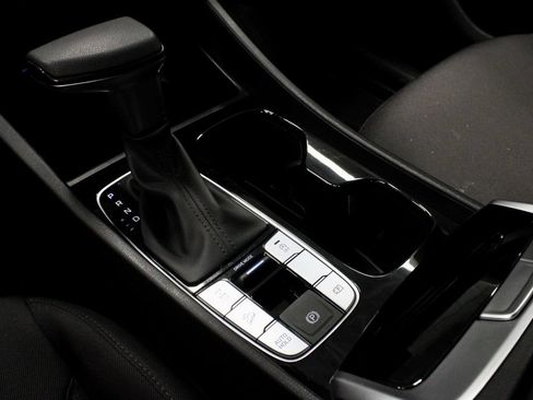 Certified 2025 Hyundai Tucson SE AWD/4WD image 29