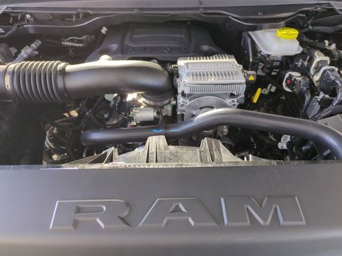 New 2026 RAM 1500 Laramie AWD/4WD image 17