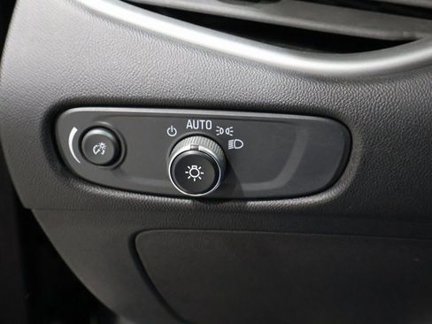 Used 2023 Chevrolet Malibu RS image 31