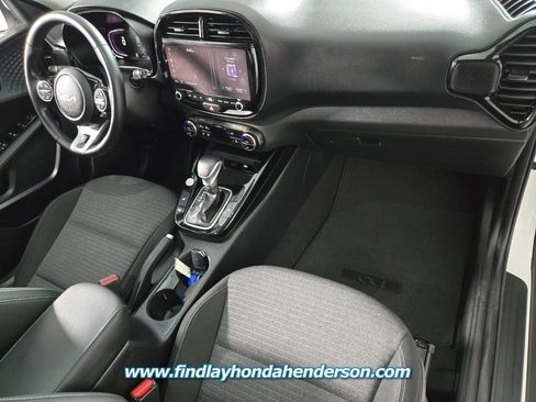Used 2023 Kia Soul EX FWD image 22