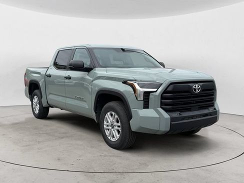Used 2025 Toyota Tundra SR5 AWD/4WD image 3