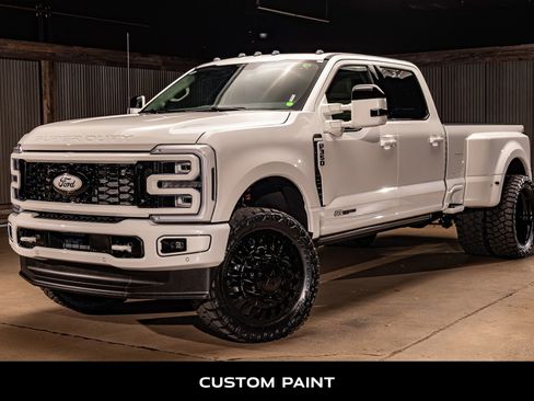 Used 2026 Ford F350 Platinum w/ Platinum Plus Package image 5