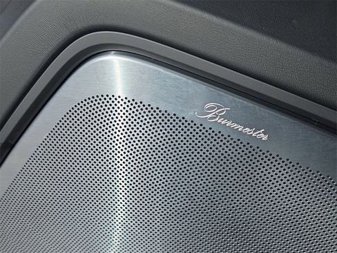 Used 2025 Porsche Cayenne GTS image 28