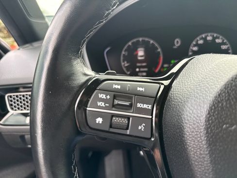 Certified 2025 Honda Civic Sport image 23