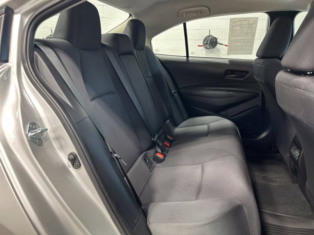 Used 2025 Toyota Corolla LE FWD image 17