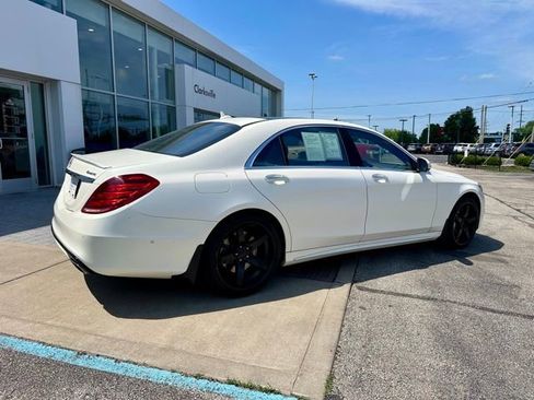 Used 2017 Mercedes-Benz S 550 4MATIC Sedan image 7