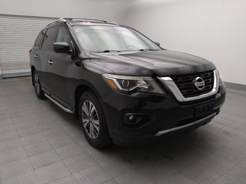 Used 2020 Nissan Pathfinder SL FWD image 13