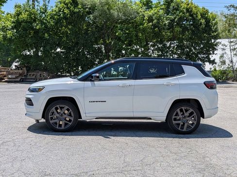 Used 2025 Jeep Compass Limited w/ High Altitude Package AWD/4WD image 8