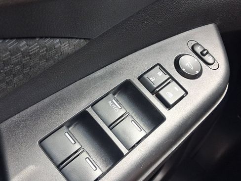 Used 2016 Honda CR-V EX image 13
