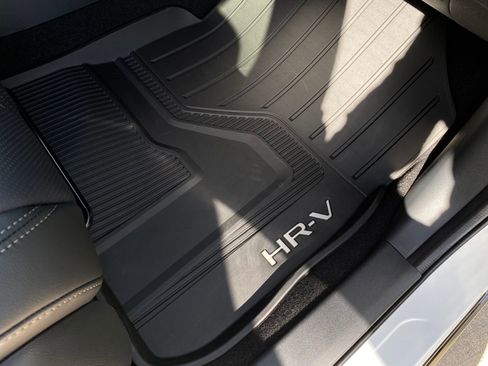 Used 2026 Honda HR-V EX-L image 14