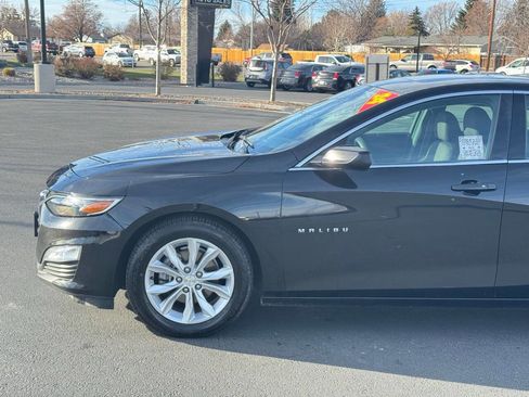 Used 2024 Chevrolet Malibu LT image 11