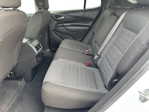 Used 2023 Chevrolet Equinox LT FWD image 14