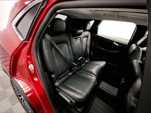 Used 2025 Ford Escape SE w/ PHEV Premium Package FWD image 26