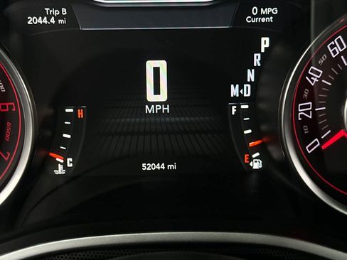 Used 2016 Dodge Challenger R/T Scat Pack w/ Leather Interior Group image 22