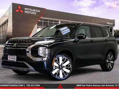New 2025 Mitsubishi Outlander SE