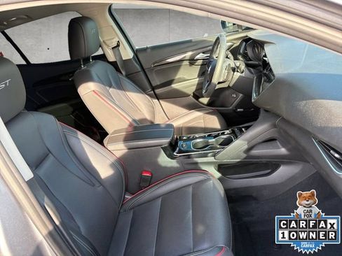 Used 2022 Buick Envision Essence w/ Technology Package I FWD image 24