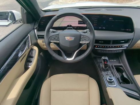 Used 2025 Cadillac CT5 Premium Luxury RWD image 16