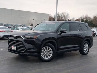 Certified 2025 Toyota Grand Highlander XLE video 2