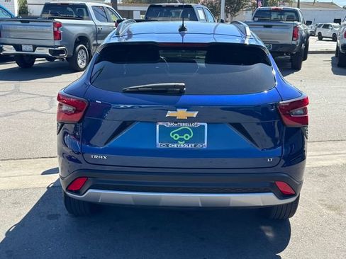 Certified 2024 Chevrolet Trax LT w/ Driver Confidence Package FWD image 4