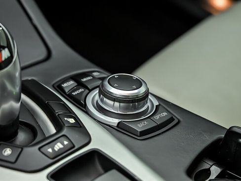 Used 2013 BMW M5 RWD image 32