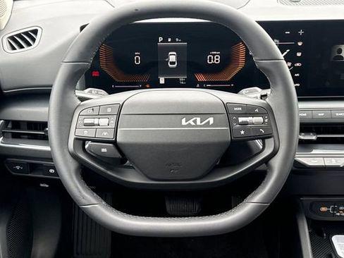 New 2026 Kia K4 EX image 16