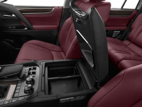 Used 2016 Lexus LX 570 4WD w/ Luxury Package image 15