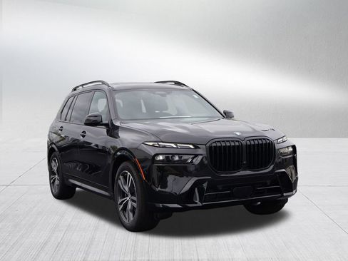 New 2027 BMW X7 xDrive40i w/ Executive Package AWD/4WD image 3
