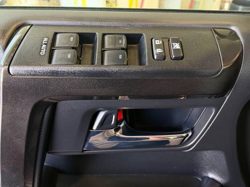 Used 2024 Toyota 4Runner TRD Off-Road AWD/4WD image 28