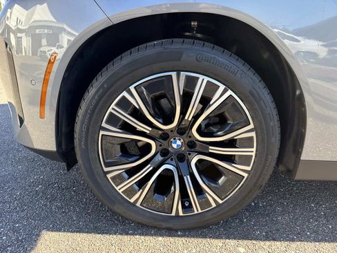 Used 2025 BMW X3 xDrive30i w/ Convenience Package image 10