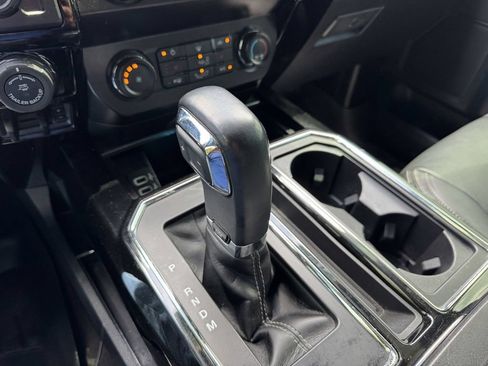 Used 2020 Ford F150 XLT w/ Equipment Group 302A Luxury AWD/4WD image 19