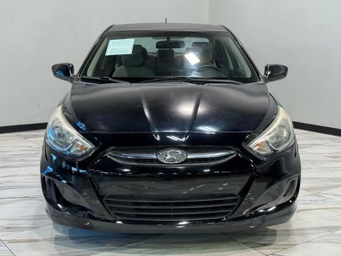 Used 2016 Hyundai Accent SE image 3