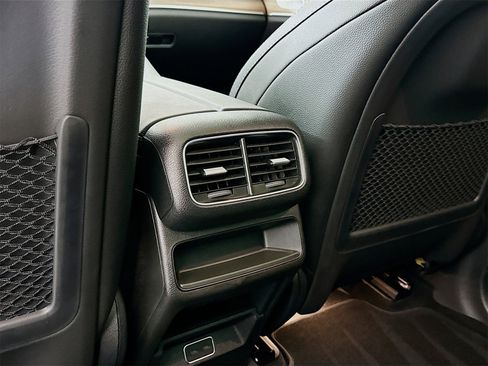 Certified 2025 Mercedes-Benz GLE 350 4MATIC image 29