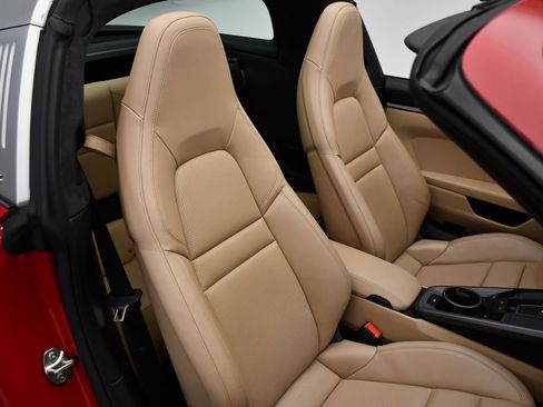 Used 2021 Porsche 911 Targa 4S image 50
