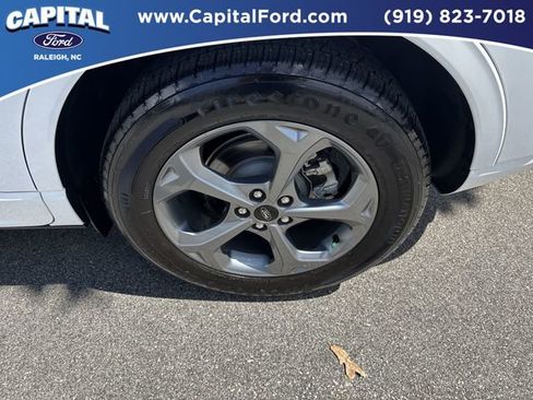 Used 2023 Ford Escape ST-Line Select image 13