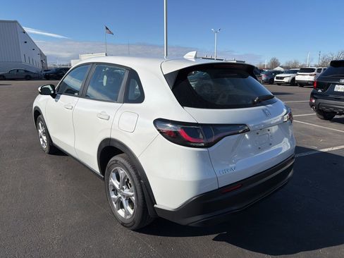 Used 2024 Honda HR-V LX image 4