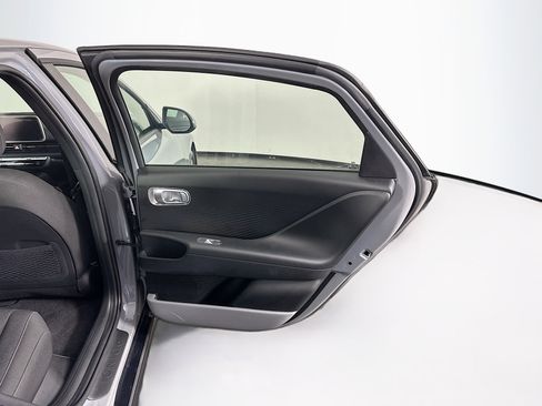 Used 2024 Hyundai Ioniq 6 SEL RWD image 31