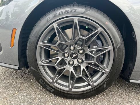 New 2026 Ford Mustang GT Premium w/ GT Performance Package RWD image 13