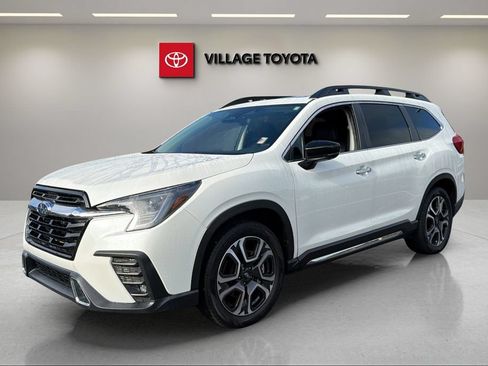 Used 2024 Subaru Ascent Touring AWD/4WD image 1
